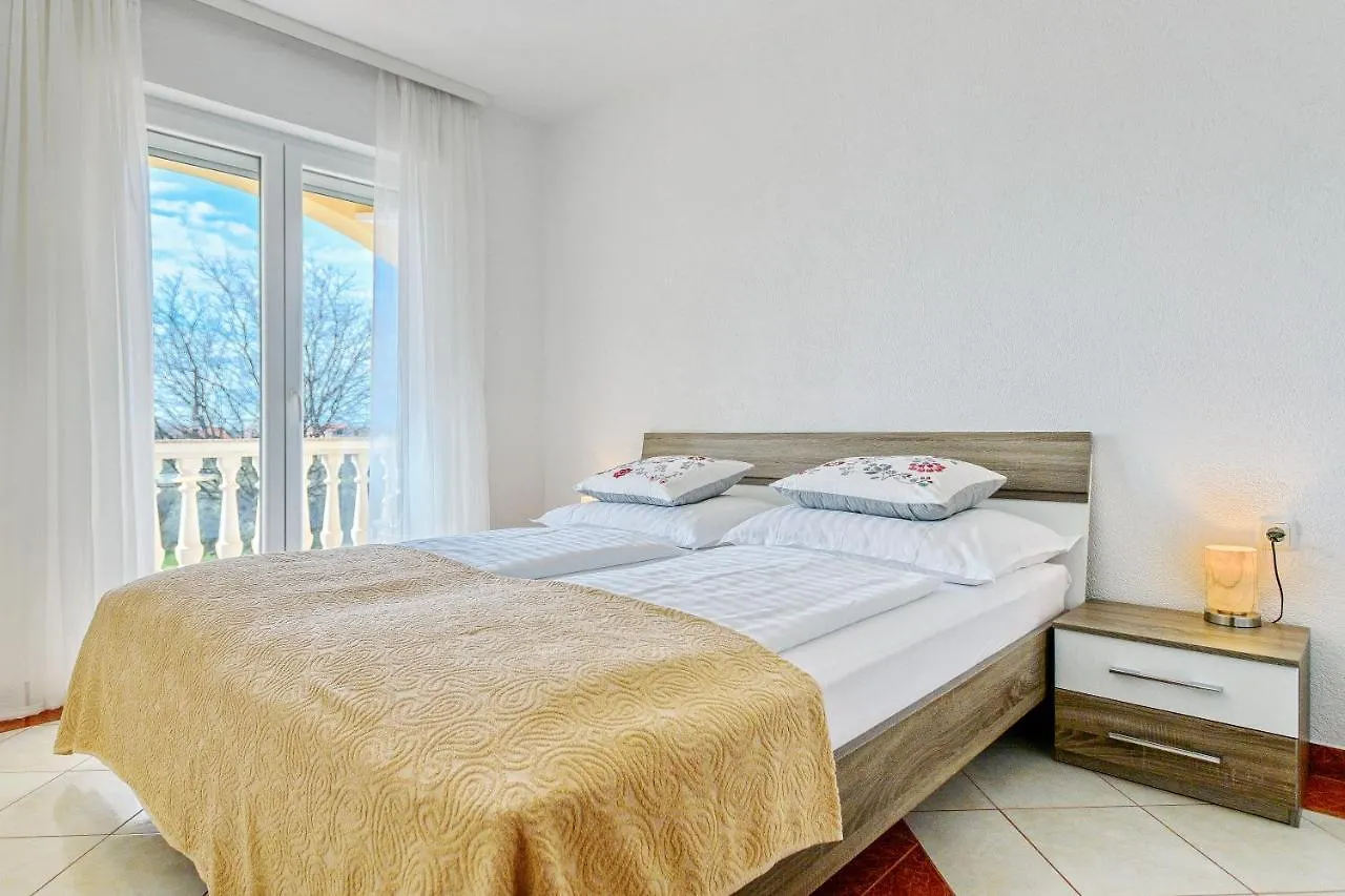 Comfort Apartments In Peaceful Area Zadar - With Garden 0*,